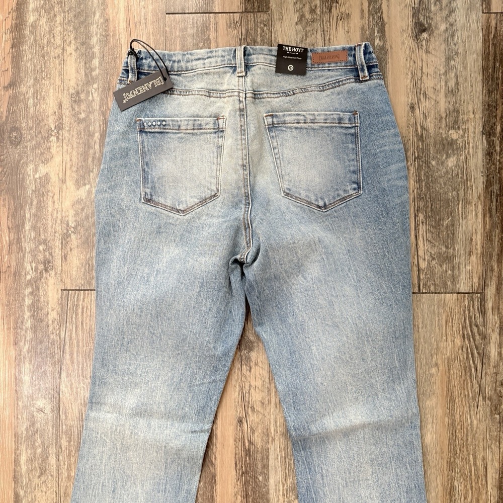 NEW BLANKNYC Jeans Womens 28 Hoyt High-Rise Mini Flare 29x33 - Picture 6 of 16